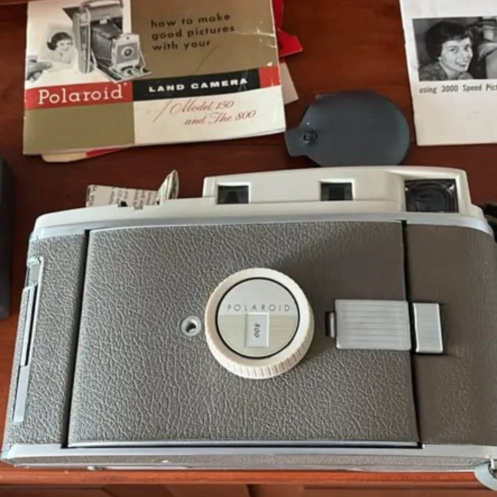 Vintage Polaroid Camera Set w Leather Case